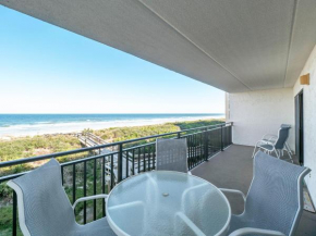 Windjammer 210, 2 Bedrooms, Sleeps 6, Ocean Front, Pool, Elevator